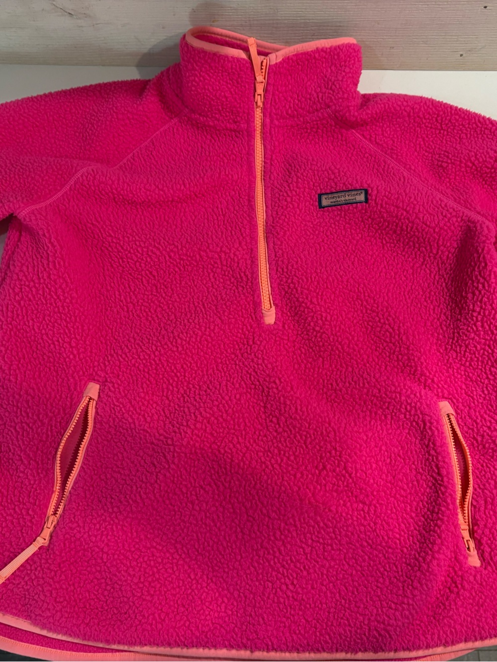 Vineyard Vines Hot Pink Fleece Pullover with Coral Trim Size Small
